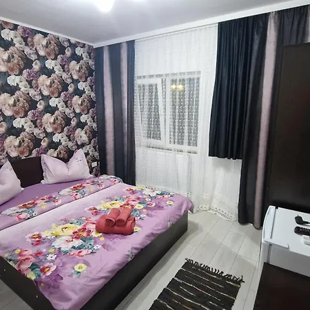 Casa Sebastian 3* كوستِنيست