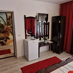 Casa Sebastian 3* コスティネシュティ
