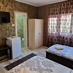 Casa Sebastian コスティネシュティ