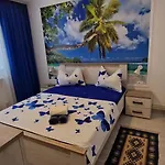 Casa Sebastian 3* コスティネシュティ